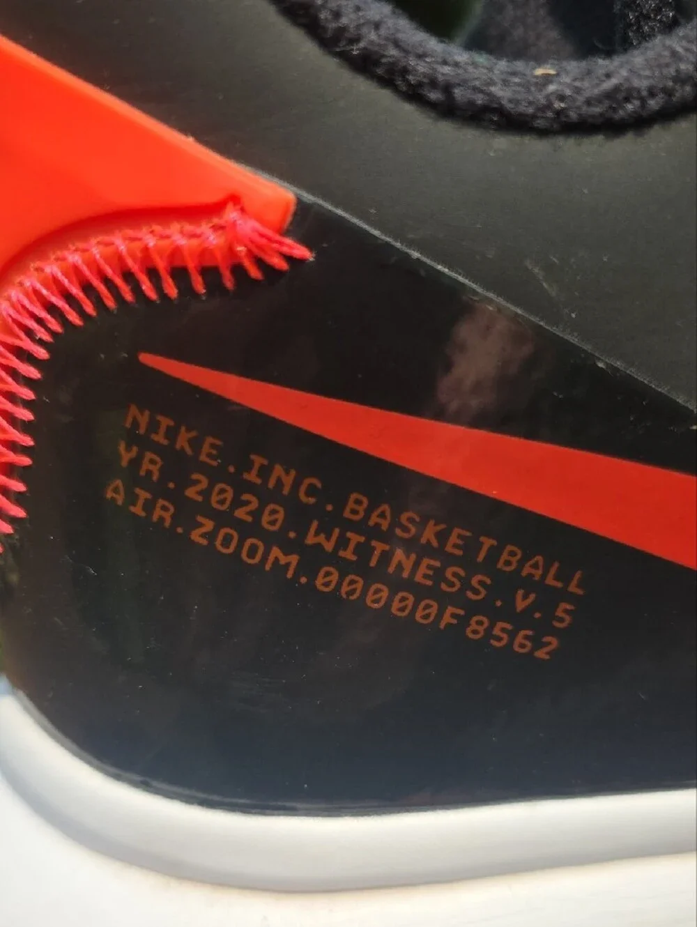 Nike Black and Red Men's Athletic Sneakers